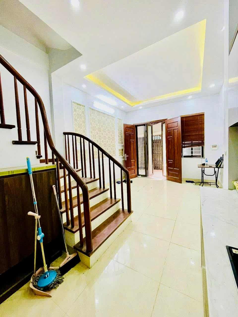Bán nhà đẹp phố Pháo Đài Láng, Đống Đa 35m2, 5 tầng lô góc thoáng chỉ 7.55 tỷ - Ảnh chính